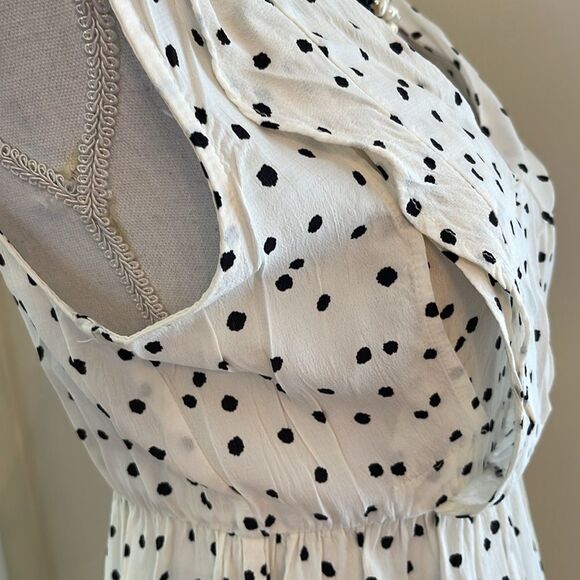 Envie de Fraise Paris Sleeveless Dress. US 2 - Picture 5 of 11